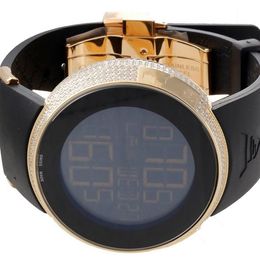 Fournisseur d'usine Band élastique de luxe Diamond Mens Quartz Digital Watch Digital YA114215 Black Gold Mens Sport Wrist Wistades 2991