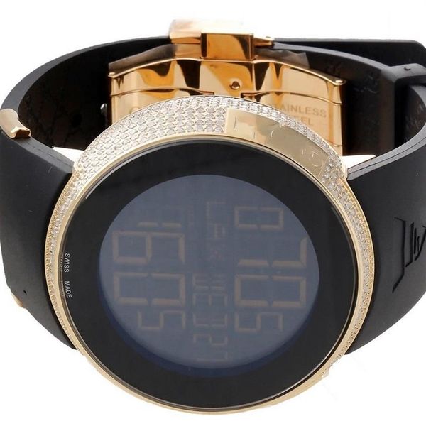 Fournisseur d'usine Rubber Band Luxury Diamond Mens Digital Quartz Watch Digital YA114215 Black Gold Mens Sport Wrist Watches283G