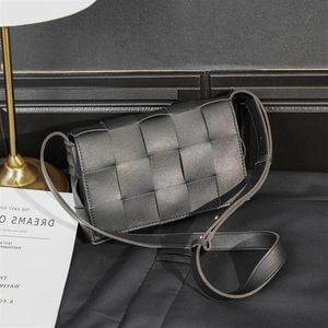 Usine entière hommes sac atmosphère Joker noir tricot Messenger sacs rue tendance plaid épaule sac à main loisirs de plein air leath312y