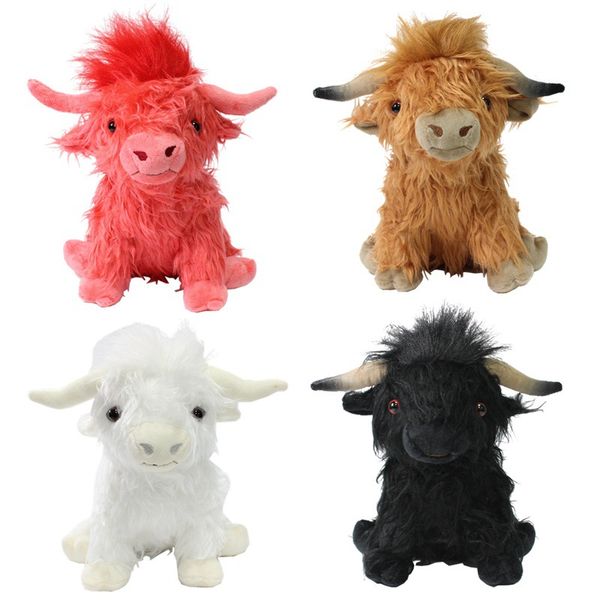 Usine en gros 4 couleurs 25 cmHighland Cow Scottish yak jouets en peluche film de dessin animé et télévision entourant les animaux cadeaux pour enfants