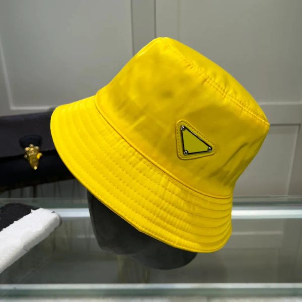 Fábrica al por mayor Diseñador marca sombrero de cubo sombrero de ala ancha alfabeto bordado hombres y mujeres sombreros de lavabo protección solar protector solar primavera viajes al aire libre de alta calidad