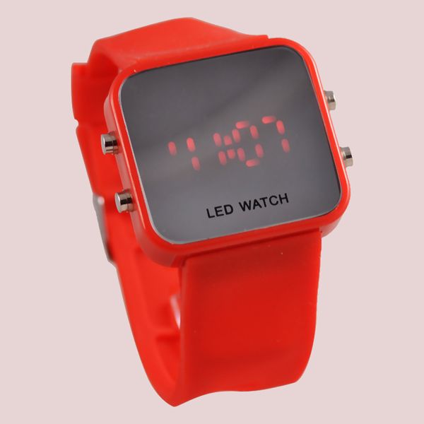 Fábrica al por mayor Corea modelos de explosión led mesa de plástico hombres calientes y mujeres casual jalea color mesa espejo Relojes de pulsera