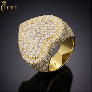Bijoux hip hop de luxe en gros de Factory 925 argent sterling émeraude coupé VVS Moisanite Diamond Baguette Heart Ring