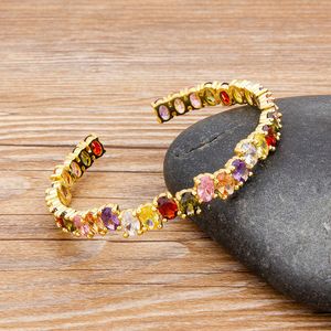 Vente en gros d'usine Nouvelle arrivée ouverte bracelets de bracelets de cuivre zircon d'or arc-en-ciel de luxe bracelets de luxe bijoux pour femmes q0717