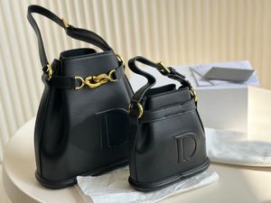 Sac de luxe rétro en gros de l'usine sac en cuir de haute qualité sac à bandoulière