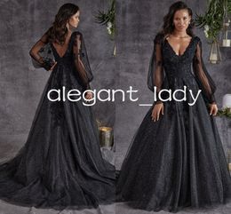 Fairy lange mouw zwarte gotische trouwjurken kant applique v-hals backless gilter tule rok bruidsjurk outfits