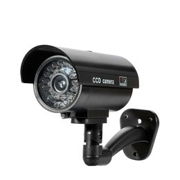 Fake Dummy Camera Bullet Waterdichte Outdoor Indoor Security CCTV Surveillance Camera Knipperende rode LED Gratis verzending