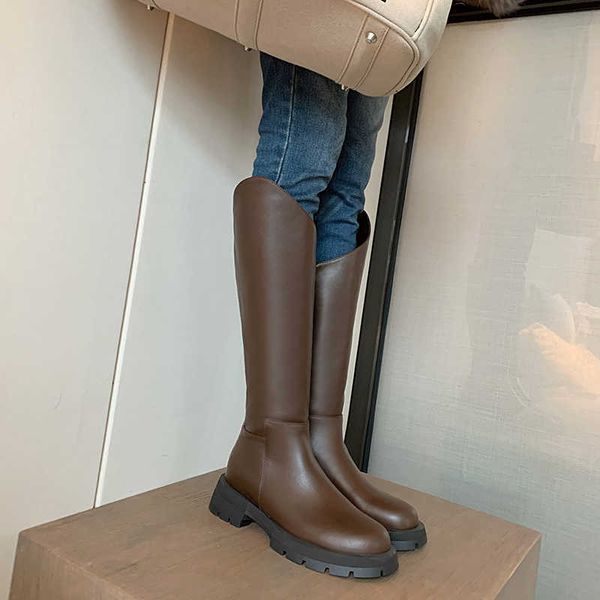 Falazoe – bottes d'équitation en cuir véritable pour femmes, bout rond, fermeture éclair, marque de luxe, hautes, longues et larges, mollet, grande taille 41-43