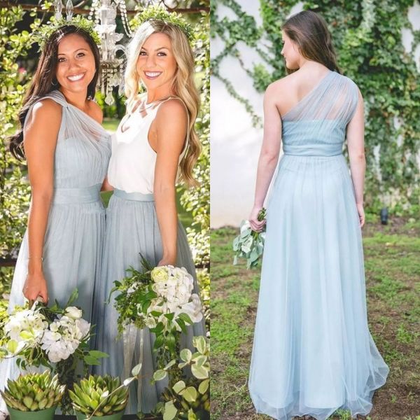 Otoño de 2018 Vestidos de dama de honor de boda campestre Mezclar y combinar estilos Una línea Vestidos largos de dama de honor formales de tul blanco y azul personalizados