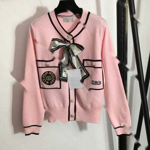 Fall Designer Vrouwen Trui Jas Gehaakte Mujer Wollen Vest Hoodie Parel Badge Merk Lange Mouw Jas Truien Casual Vrouwelijke Tops