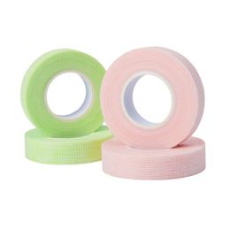 Ruban d'extension de faux cils 1 rouleau de 9 mètres rose vert non tissé respirant confortable ruban adhésif micropore pour outil de maquillage