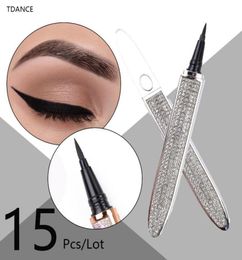 Faux cils 15pcslot 2 en 1 imperméable à l'eau longue durée crayon pour les yeux entier colle cils eyeliner stylo liquide doublure cils adhésif6839721