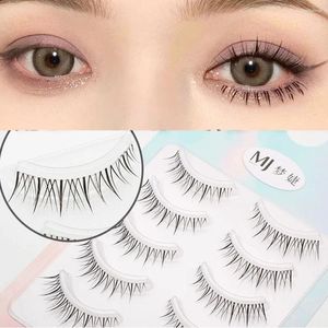 Valse wimpers Koreaanse stijl Natuurlijke DIY Zachte lichtgewicht wimperverlengingen Transparante stengel make -up oogwikkelgereedschap