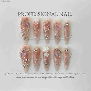 Faux Nails 10pcs Nails faits à la main Set Press sur Long Amande False Nail avec Ringestone Pink Camellia Design réutilisable Couverture complète Faux Nail Tips Y240419 Y240419