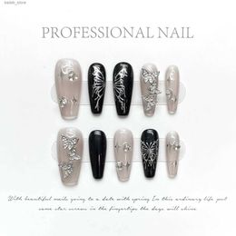Valse nagels 10 stks draagbare acryl kunstnagels met lijm handgemaakte nagels met vloeibare vlinder y2k zoete coole ontwerpen druk op nep nagel y240419