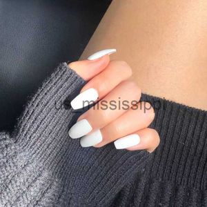 Faux ongles 24 pcsset mode givré mat blanc réutilisable faux ongles longs ultra minces cercueil faux ongles avec ruban adhésif colle autocollant x0826