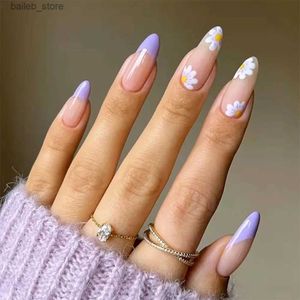 Faux ongles 24 pièces / boîte de faux ongles fraîches d'amande florale pressée sur les clous de faux pointes de clous détachables en violet avec des patchs de manipulation de design y240419eroy