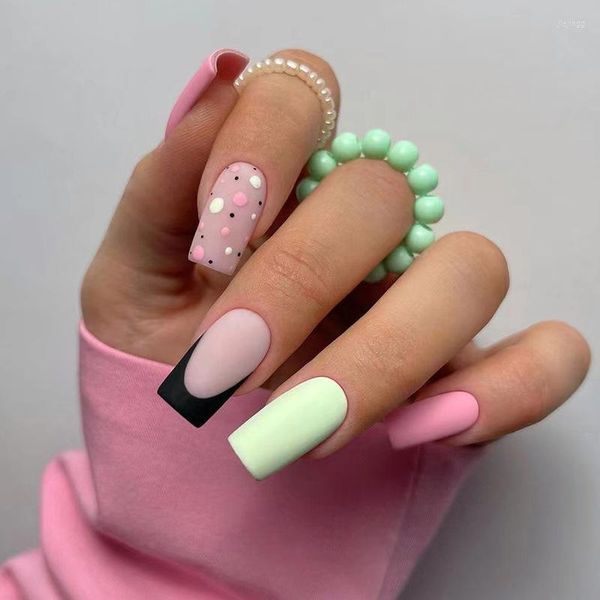 Uñas postizas 24 piezas negro francés esmerilado usable arte de uñas rosa verde puntos redondos lindo falso acabado prensa con pegamento