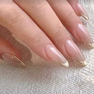 Faux ongles 24pcs / boîte Cusp Circle Press sur Gold Edge Faux Glitter Style français pour femme fille