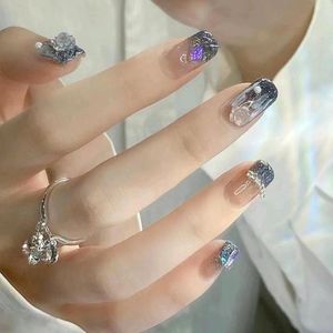 Valse nagels 24 -stcs/doos gradiënt zilveren diamant druk op schattige nail art draagbare neppe tips met lijmsticker draaggereedschap