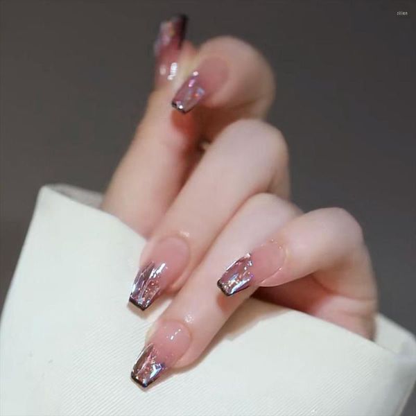 Faux ongles 24 pièces cercueil avec décor de diamant violet pour femmes fille ensemble de manucure à la mode portable presse sur les ongles conseils
