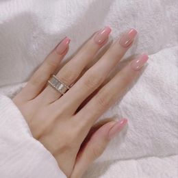 Valse nagels 24 -stcs mode roze gradiënt ballet nagel nep afgewerkte schoonheid patch diy charm art decoratie