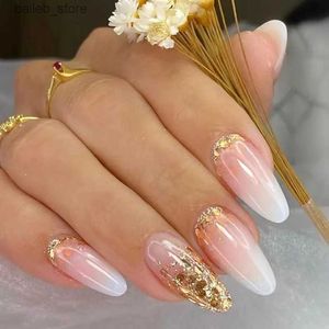 Faux ongles 24pcs Gold French Amande Faux Nails Grandicient Glitter Faute Nails Faux Nails Simple Full Cover Press on Nails Tips Artificiel Y2404190N4E