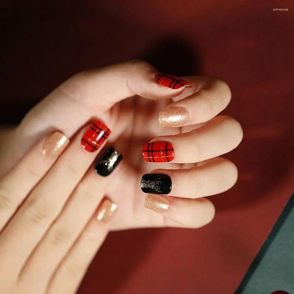 Uñas postizas 24 piezas Puntas de uñas de manicura Negro Rojo Oro Mezcla Color Cuadrado Corto Navidad Falso