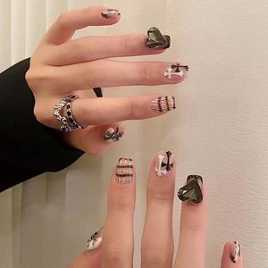 Valse nagels 24 -stks druk op nagel zwart kromme hart boor kunstmeisje gotische korte acryl amandel