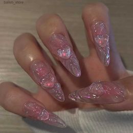 Valse nagels 24 stks paarse amandel valse nagels eenvoudig met witte bloemen Frans ontwerp draagbare nep nagels kunstmatige pers op nagels tips kunst y240419xw8a