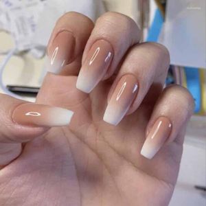 Valse nagels 24 stks/set warme koffie gradiënt afneembare schoonheid nail art tips lange doodskist druk op nep volledige dekking