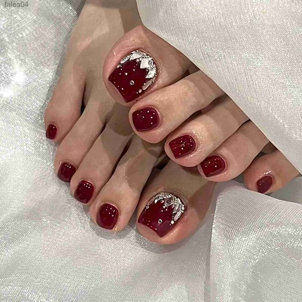 Uñas postizas 24 Uds. Uñas postizas con diamantes de imitación brillantes, cabeza cuadrada roja Retro, juego de uñas postizas para pies, prensa en las uñas de los pies, puntas de manicura para chica de moda YQ231115