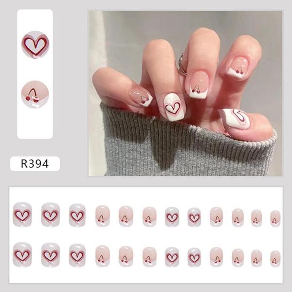 Faux Ongles 24 PCS Presse Courte Sur Coeur Cerise Motif Couverture Complète Artificielle Faux Doux Style Nail Art Astuce