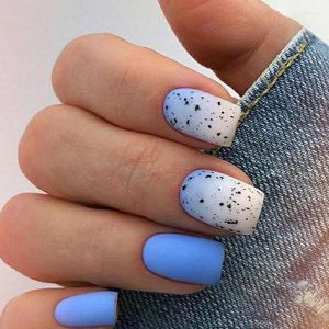 Kunstnagels 24 stuks Kort Vierkant Matte Nageltips Blauw Koel Zomer IJs Hart Draagbaar Art