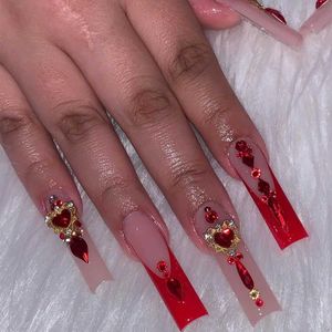 Valse nagels 24 -stks vierkante valse nagels met lijm draagbare rode lange kist kist nep nagels strass ontwerpen ballet volle dekpers op nagels tips t240507