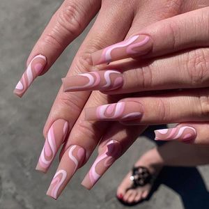 Uñas postizas 3D Fake Set Press On Faux Ongles Long French Coffin Tips Rose White Wave Lines Dsigns Nude Manicure Supplies Nail