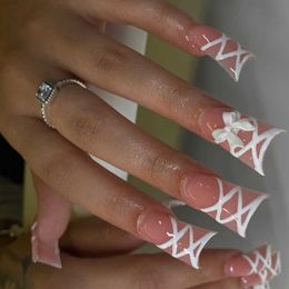 Uñas falsas 3D Bloque blanco uñas falsas Diseño de cintas blancas uñas falsas en forma de pato prensa en puntas de uñas swt coreano manchas de uñas artificiales T240507