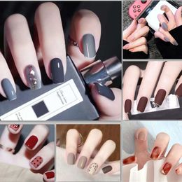 False nagels Een verscheidenheid aan manicure stickers nep afgewerkte nagelstukken afneembare accessoires