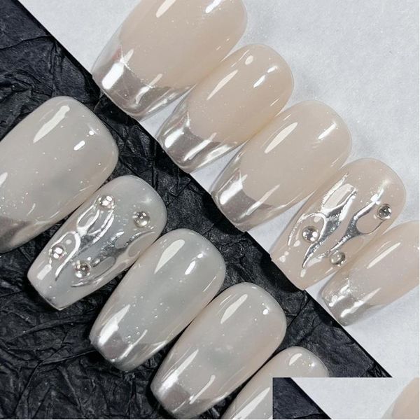 Uñas postizas Emmabeauty Espejo desnudo Pintado a mano Extraíble Reutilizable Prensa hecha a mano de alta calidad en Nails.No.D905.Salud de entrega directa Ot54N