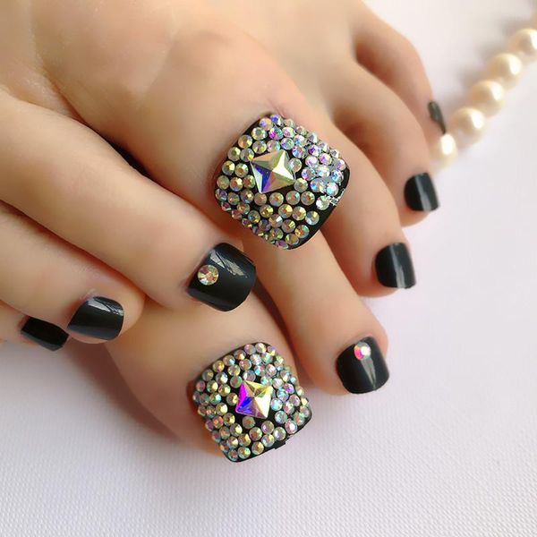 Uñas Postizas Moda Mate Diamantes De Imitación Rojo/Negro/Rosa Decoración Prensa En Las Uñas De Los Pies Taladro Completo Hecho A Mano Dedos Planos Uñas Postizas Uñas De Los Pies 24 Piezas