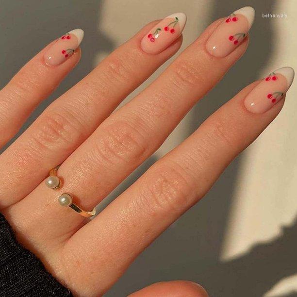 Накладные ногти Свежая белая французская вишня для ногтей в готовом виде