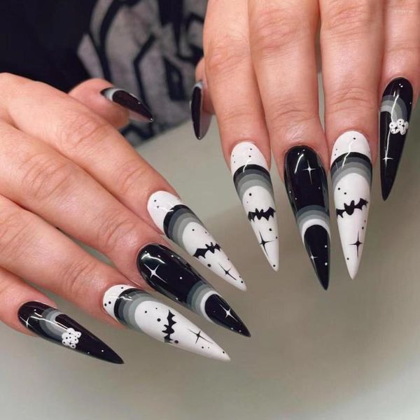 Uñas postizas Pegatinas de uñas divertidas de Halloween Estilete largo Prensa falsa en murciélago blanco negro Terminado Cubierta completa Puntas Y2k