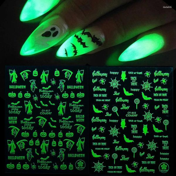 Faux ongles Halloween lumineux Nail Art autocollants faciles à utiliser et à enlever pour les femmes dames filles