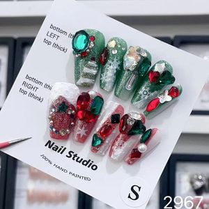 Uñas postizas Navidad hecha a mano Prensa en uñas Copo de nieve verde y rojo Diseño Y2k de lujo Uñas postizas adhesivas reutilizables Puntas de uñas de cubierta completa 231204