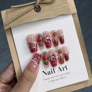 Kunstnagels Handgemaakte pers-op-nagels met middellange blos Aardbei Frisse strik voor mooie stijl in Emmabeauty-winkelnr. EM24460 231121