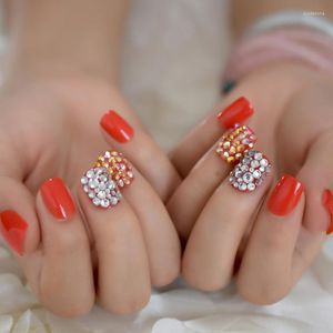 False Nails Licht Rode 3D Rhinestone Acryl Korte Shiny Round Round Round Nep Nail Tips Volledig Cover Shining ontworpen Prud22