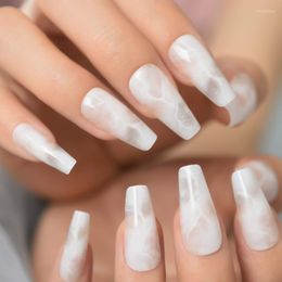 Valse nagels lange middellange lengte ballerina druk op wolkenstok melkachtige witte vingernagels doodskist faux ongles prud22