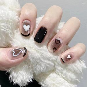 Valse nagels manicure korte Franse blush hart nagelaccessoires nep lijm en gereedschap accessoire realistisch geperst