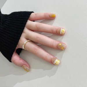 Faux ongles Patch français jaune damier produit fini perle paillettes mignon fleur porter affichage blanc