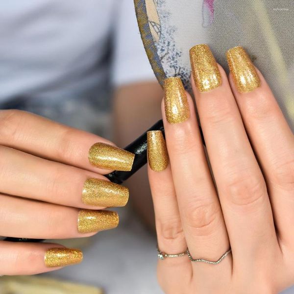 Uñas postizas Presione sobre las puntas de las uñas Cubierta con brillo dorado Uñas Manicura reutilizable Ataúd acrílico Tamaño mediano